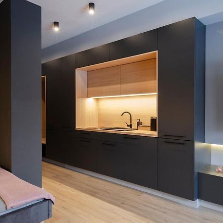 Manufaktura Centrum Apartament Vip Parking W Cenie Лодзь Екстер'єр фото